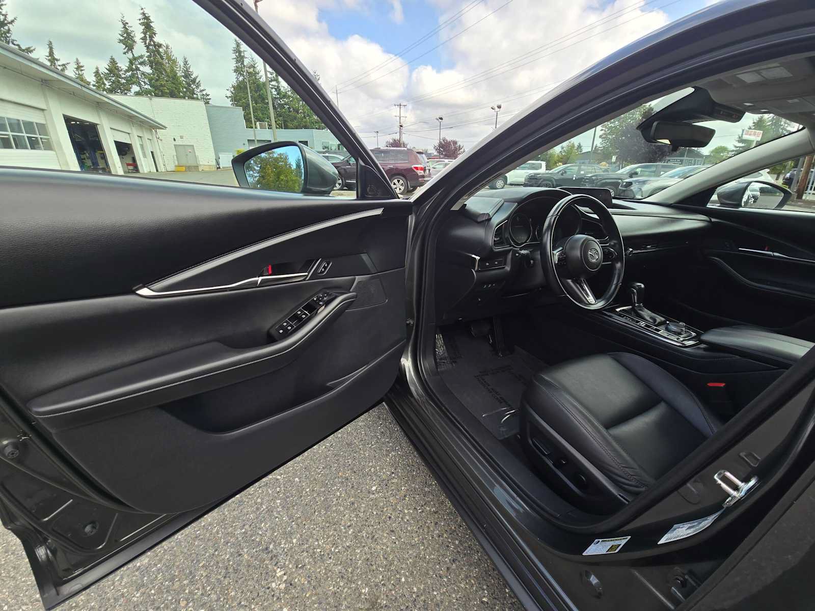 Used 2025 MAZDA CX-30 AWD 2.5 S w/ Preferred Package image 20