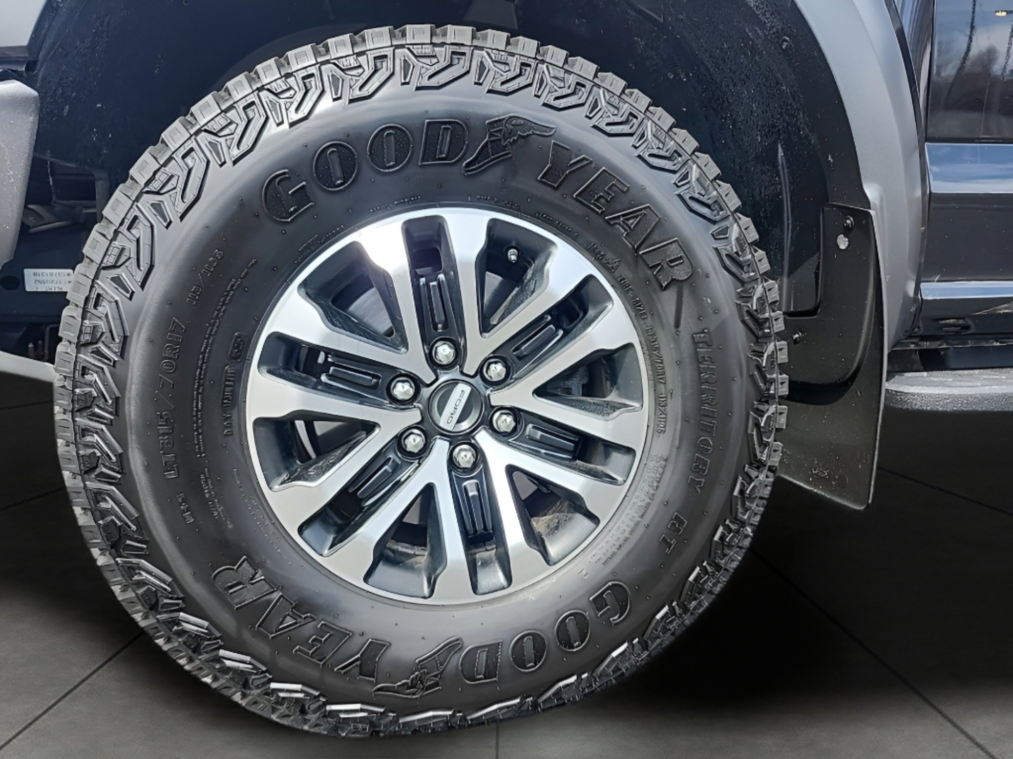 Certified 2019 Ford F150 Raptor image 12