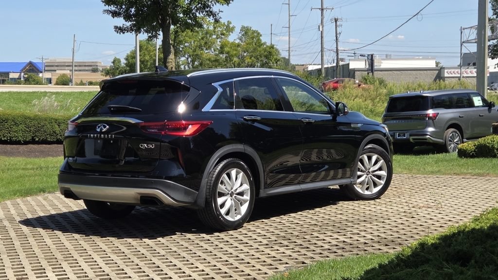 Used 2019 INFINITI QX50 Essential w/ Proactive Package AWD/4WD image 6