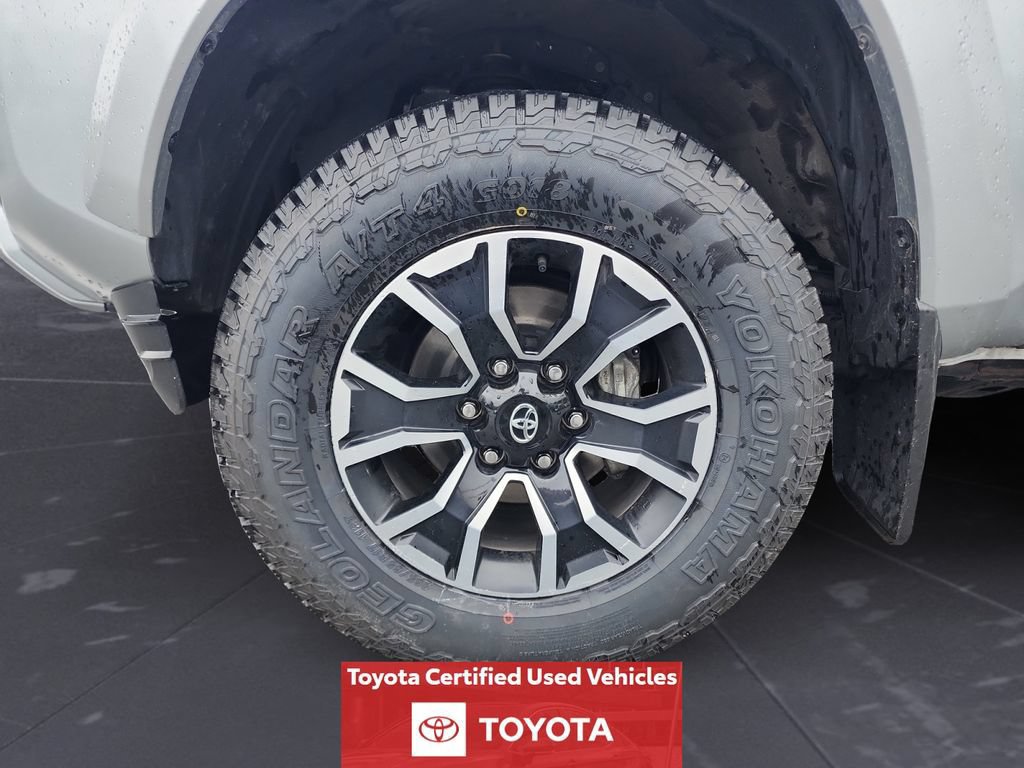 Certified 2023 Toyota Tacoma TRD Sport w/ Technology Package AWD/4WD image 16