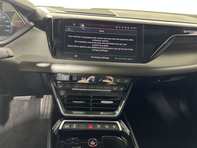 Used 2024 Audi e-tron GT Prestige w/ Prestige Package image 21