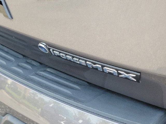 Used 2025 Toyota Sequoia SR5 AWD/4WD image 7