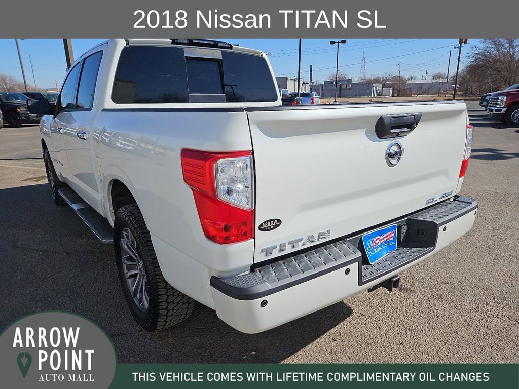 Used 2018 Nissan Titan SL image 9