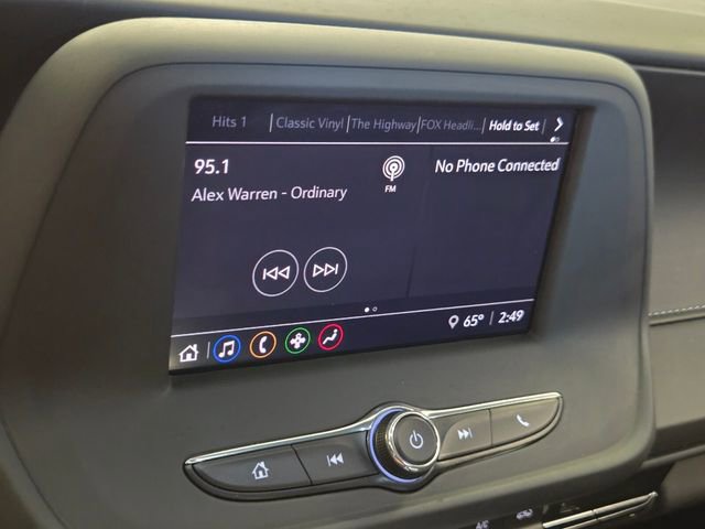 Used 2023 Chevrolet Camaro LT image 10