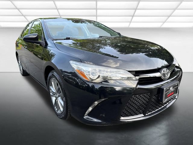 Used 2017 Toyota Camry SE FWD image 7