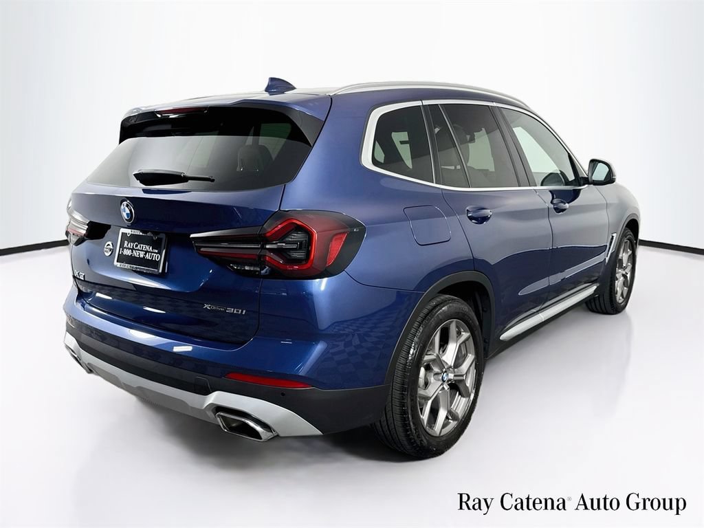Used 2023 BMW X3 xDrive30i w/ Premium Package w/ZPA AWD/4WD image 7