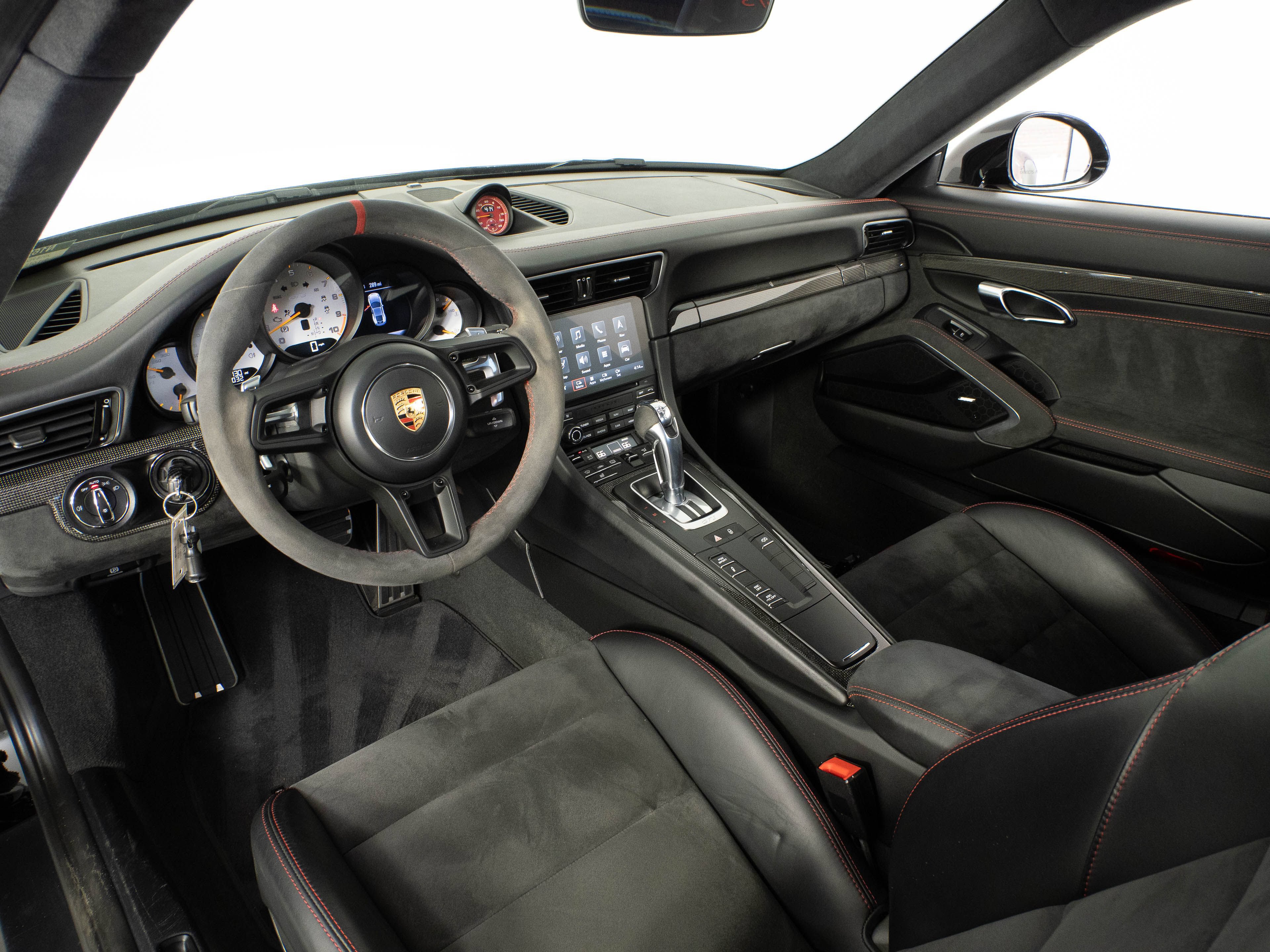 Certified 2018 Porsche 911 GT3 RWD image 4