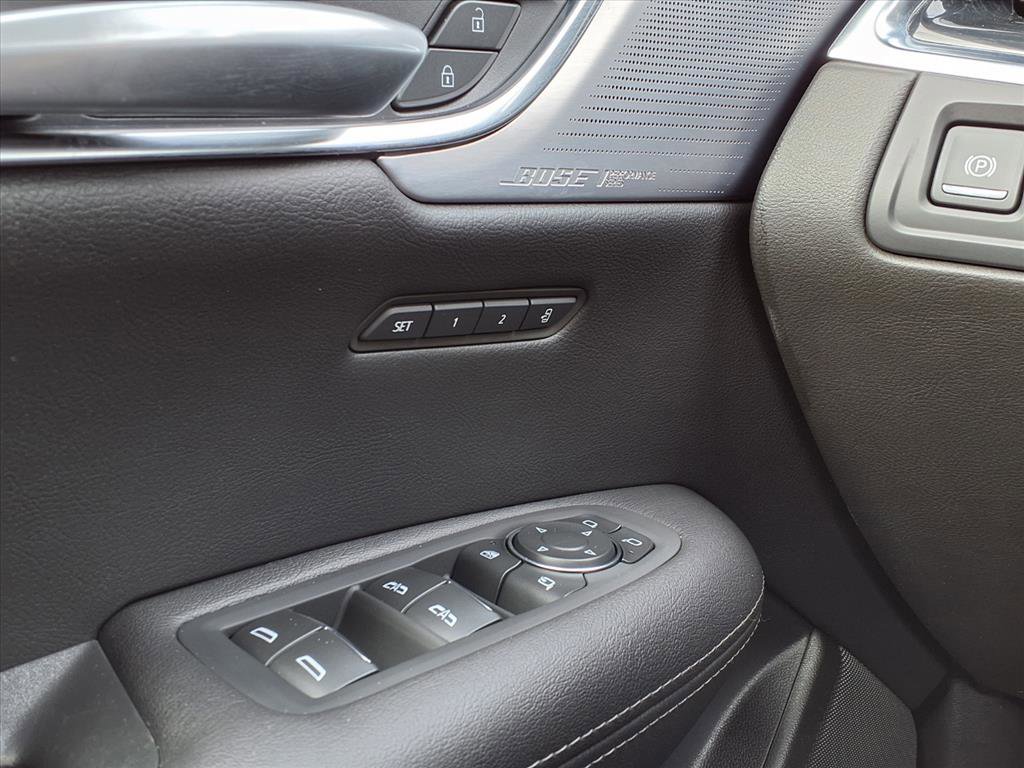 Certified 2025 Cadillac XT5 Premium Luxury image 31