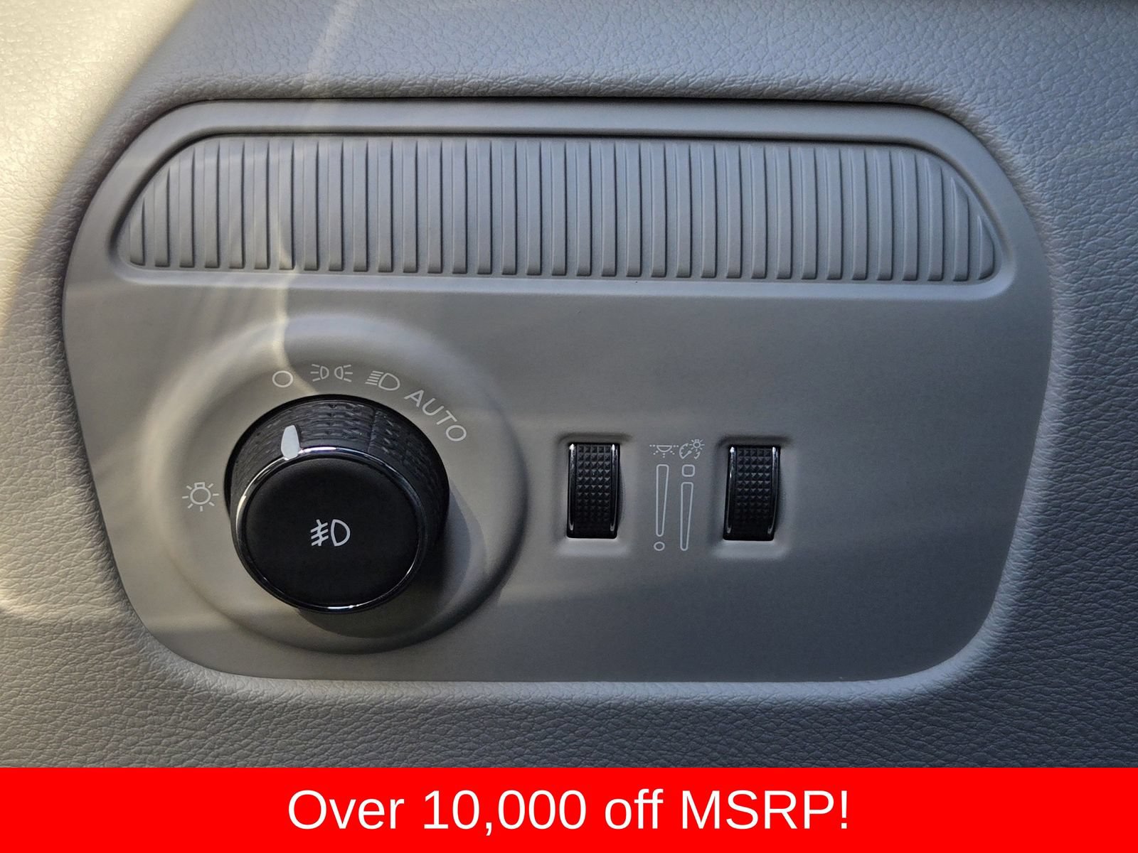 New 2025 Jeep Wagoneer L Series II AWD/4WD image 23