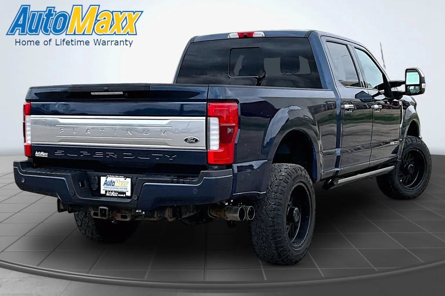 Used 2019 Ford F250 Platinum w/ Platinum Ultimate Package AWD/4WD image 6