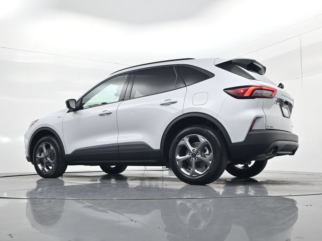 Used 2025 Ford Escape ST-Line AWD/4WD image 50