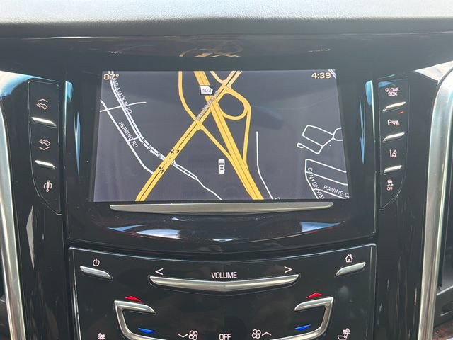 Used 2015 Cadillac Escalade ESV Luxury RWD image 30