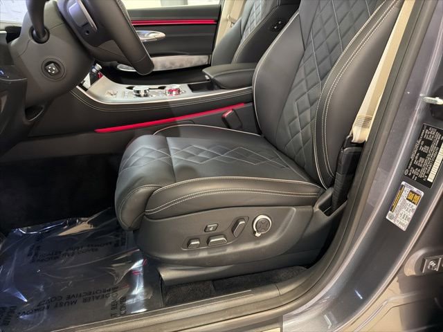 Used 2026 Genesis Electrified GV70 Prestige image 10