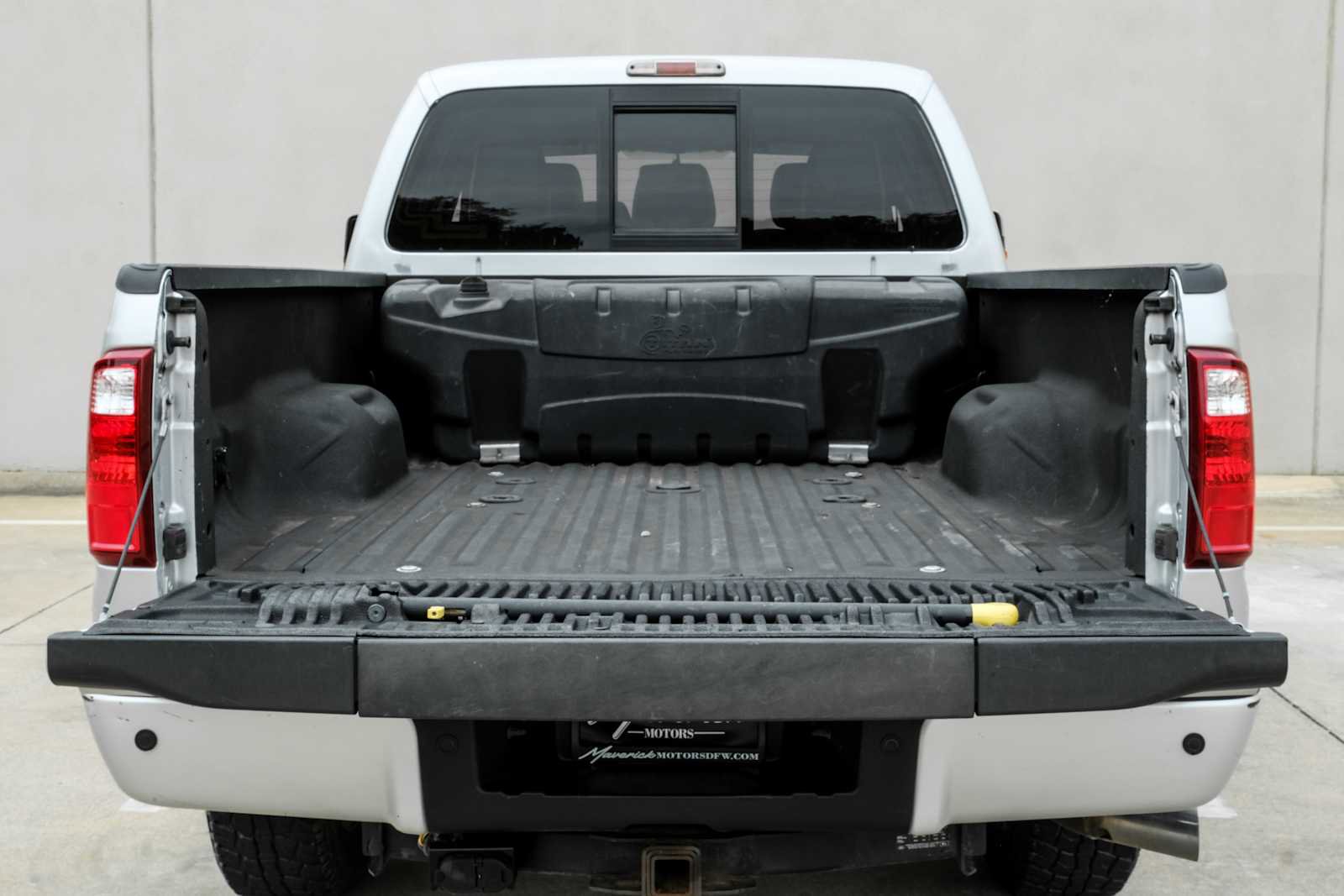 Used 2016 Ford F250 Platinum w/ FX4 Off-Road Package AWD/4WD image 61