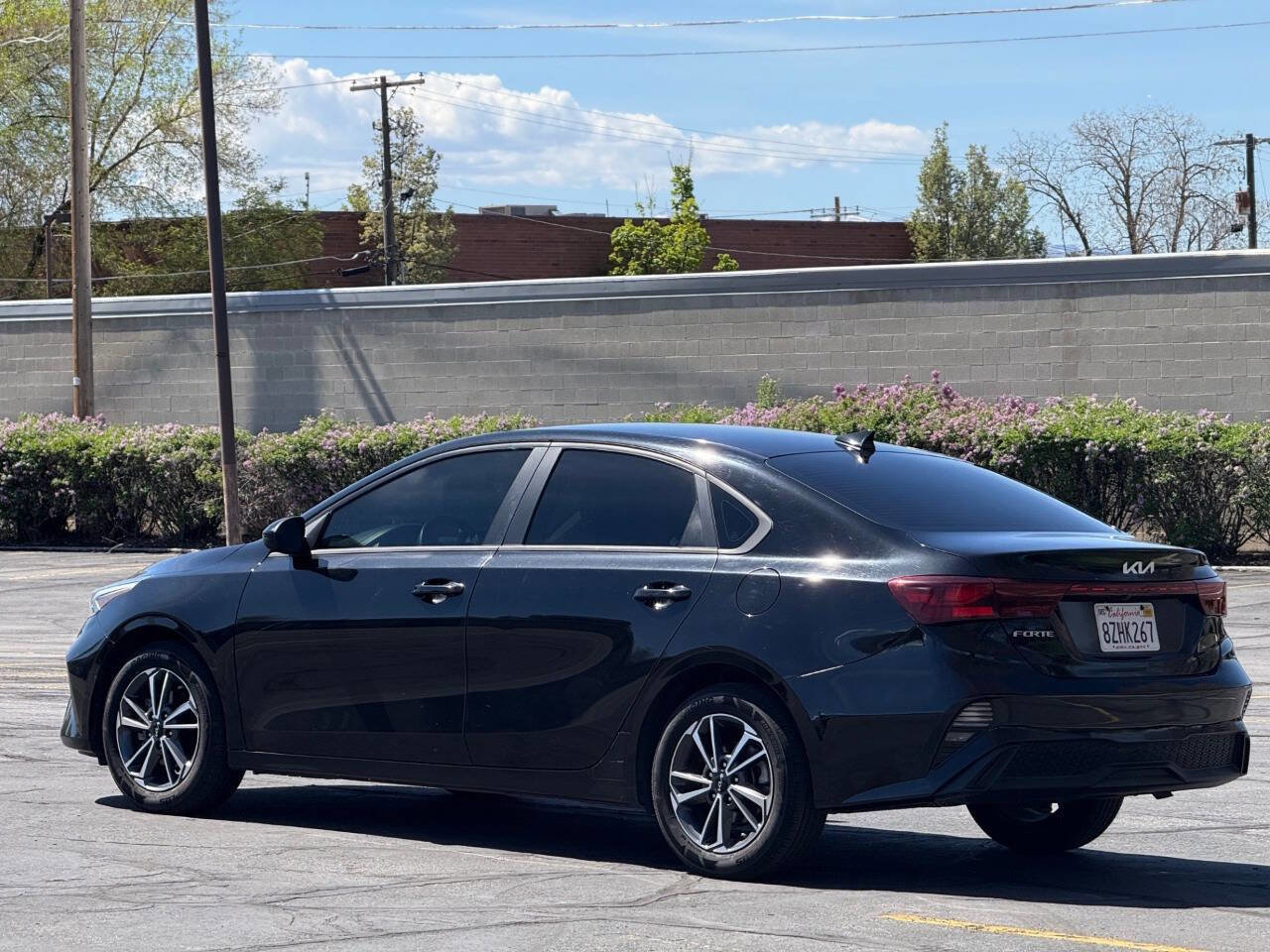 Used 2022 Kia Forte LXS FWD image 7