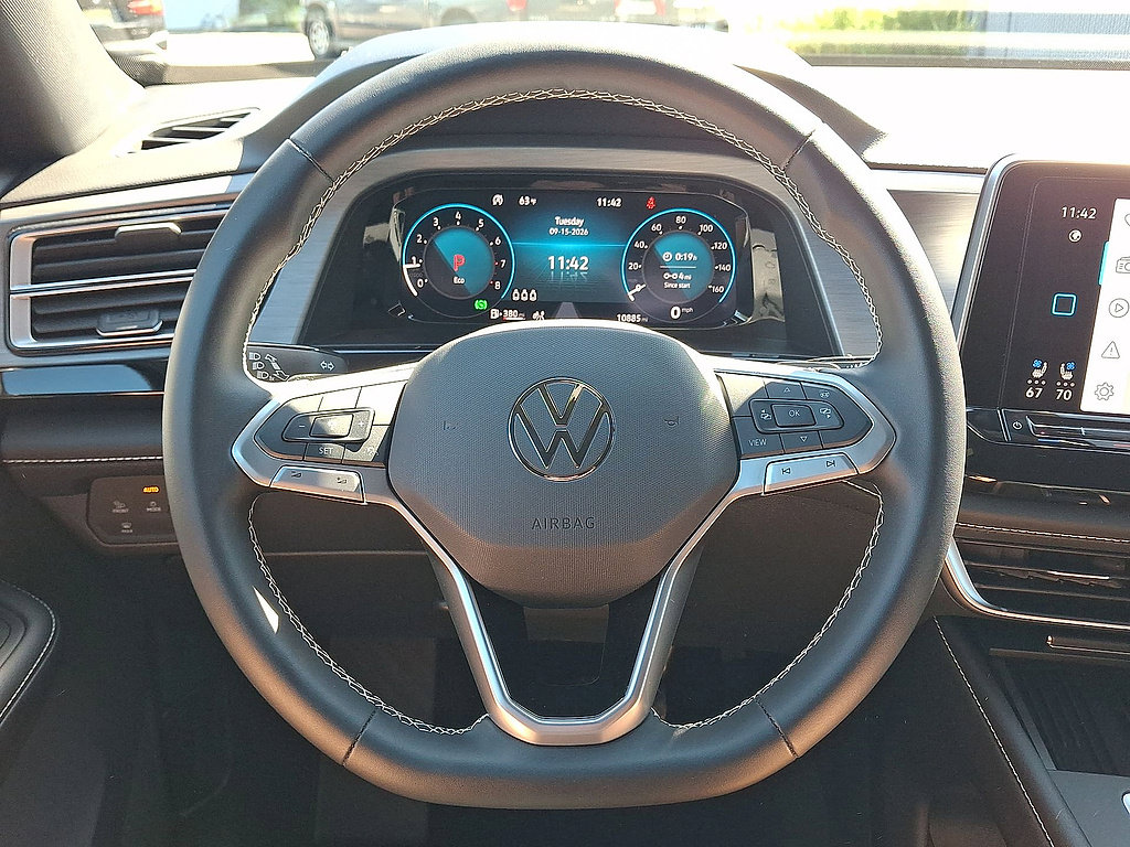 Used 2026 Volkswagen Atlas Cross Sport SE w/ MDO Package AWD/4WD image 17