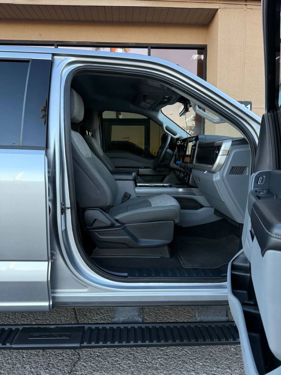 Used 2024 Ford F450 XLT w/ 360-Degree Camera Package image 23