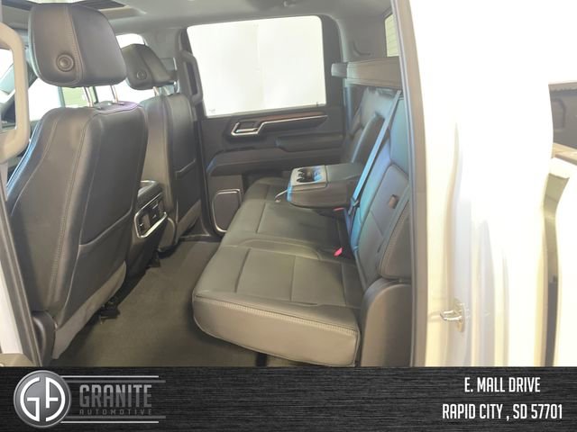 Used 2024 GMC Sierra 3500 Denali w/ Denali Reserve Package image 30