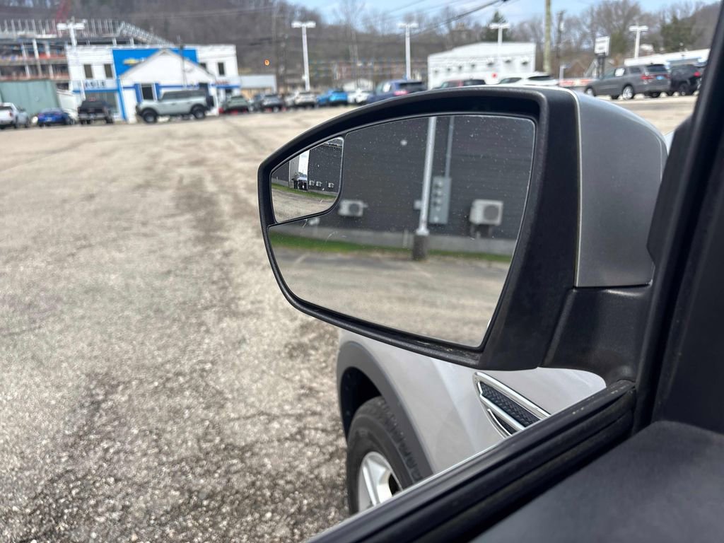 Used 2015 Ford Escape SE image 11