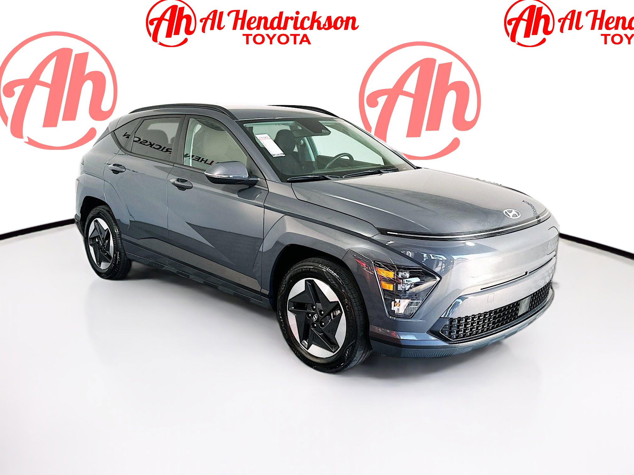 Used 2024 Hyundai Kona SEL image 1