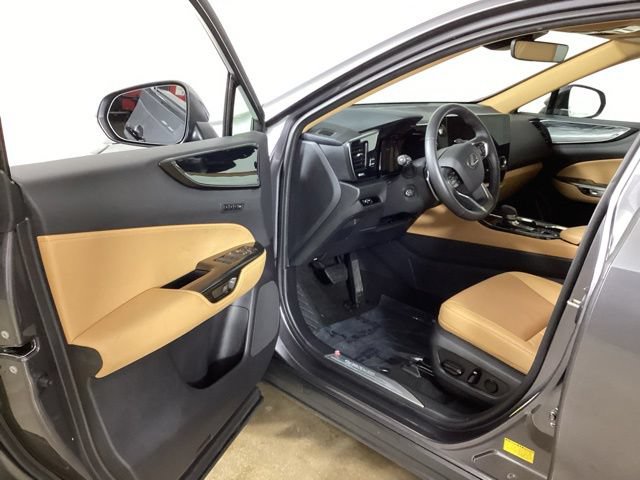 Used 2026 Lexus NX 450h+ AWD w/ Accessory Package (2T) image 9
