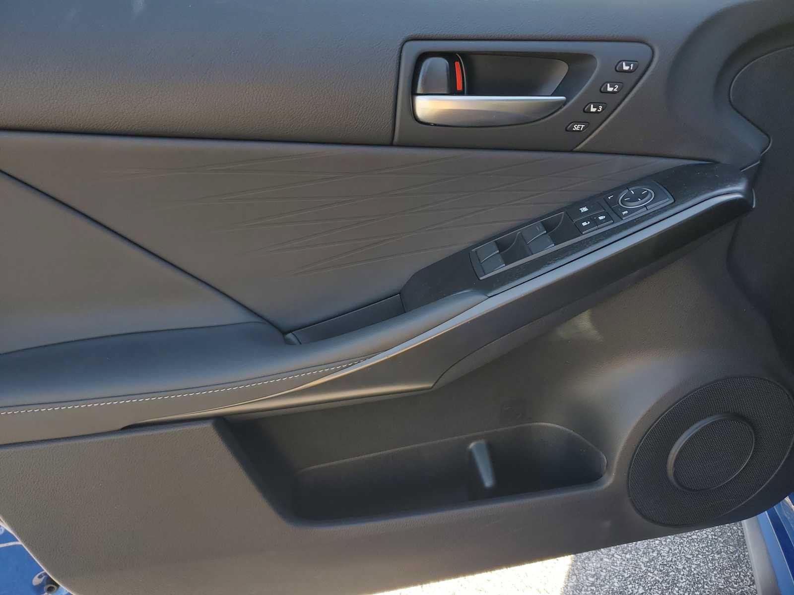 Used 2023 Lexus IS 300 w/ Premium Package RWD image 31
