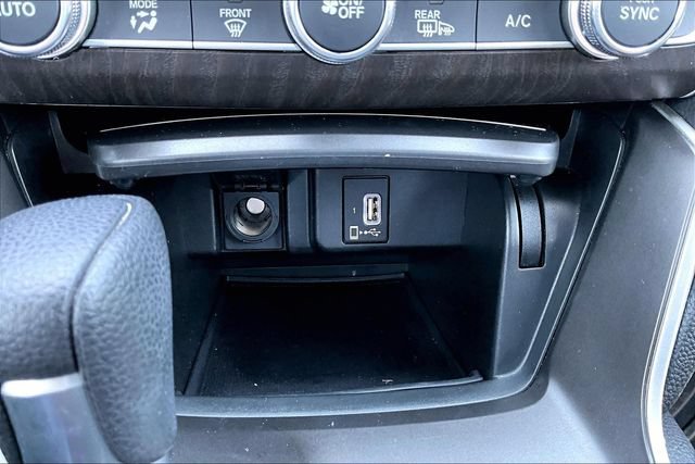 Used 2020 Honda Accord EX image 16