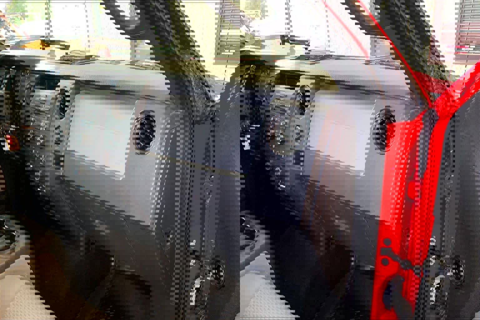 Used 2013 Ford F150 STX w/ Mid Equipment Group RWD image 17