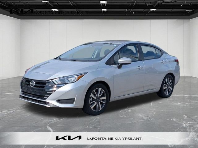 Used 2023 Nissan Versa SV