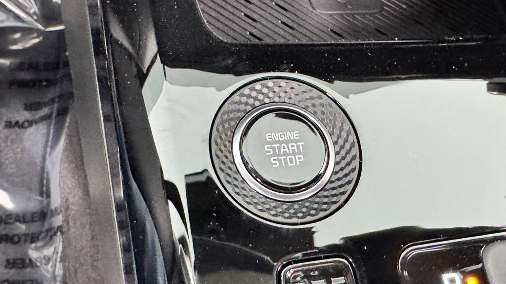 New 2026 Kia Niro EX FWD image 23