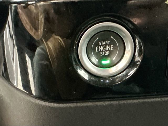 Used 2023 Chevrolet Silverado 1500 LT image 23