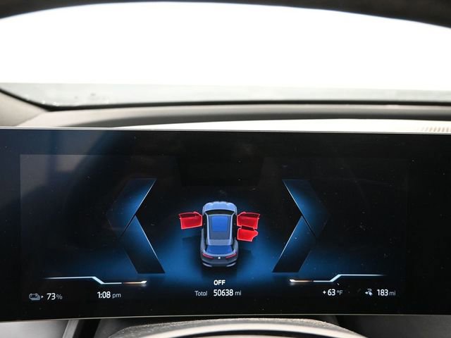 Used 2023 BMW iX xDrive50 w/ Premium Package image 12
