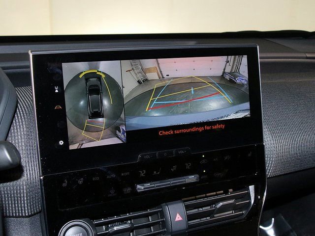 Used 2023 Subaru Solterra Limited image 20