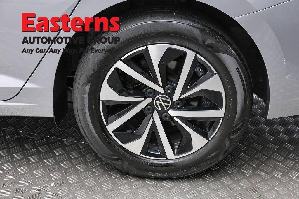 Used 2024 Volkswagen Jetta S FWD image 8