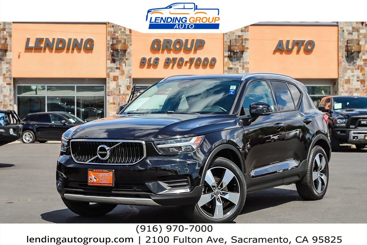 Used 2019 Volvo XC40 T5 Momentum