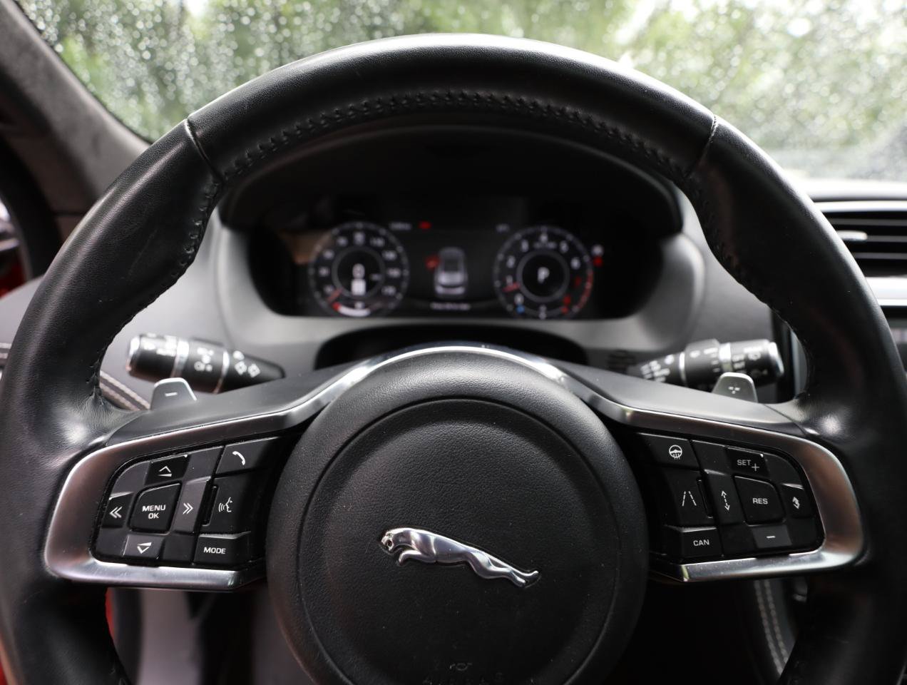 Used 2019 Jaguar F-PACE R-Sport AWD/4WD image 30
