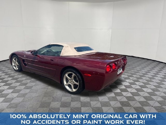 Used 2003 Chevrolet Corvette Convertible w/ Preferred Equipment Group1 RWD image 4