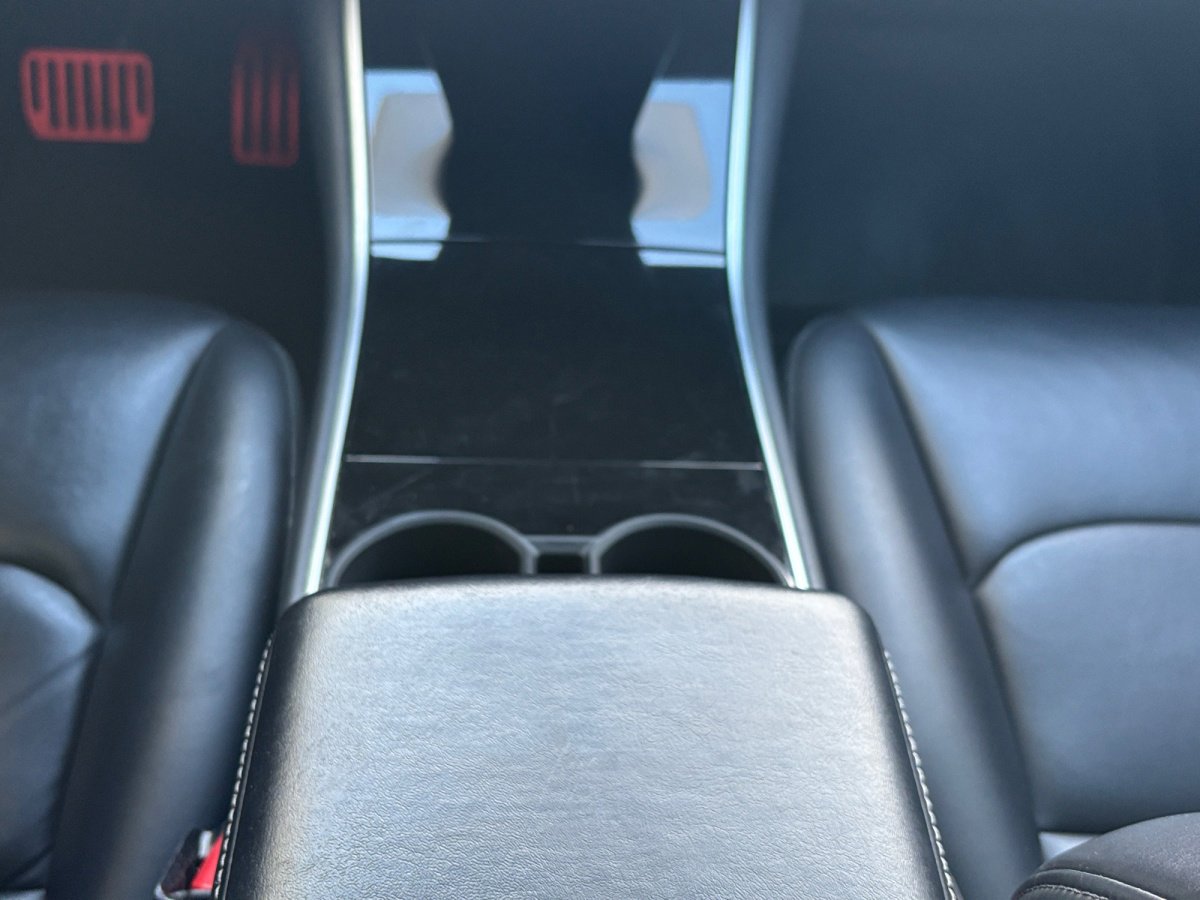 Used 2018 Tesla Model 3 Long Range image 5