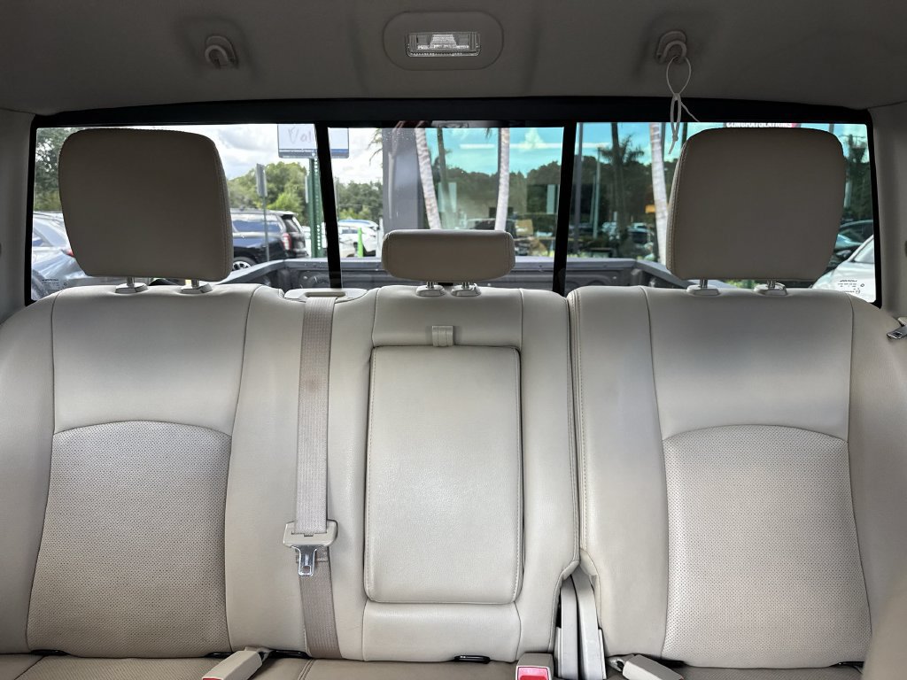 Used 2017 RAM 1500 Laramie w/ Convenience Group RWD image 18