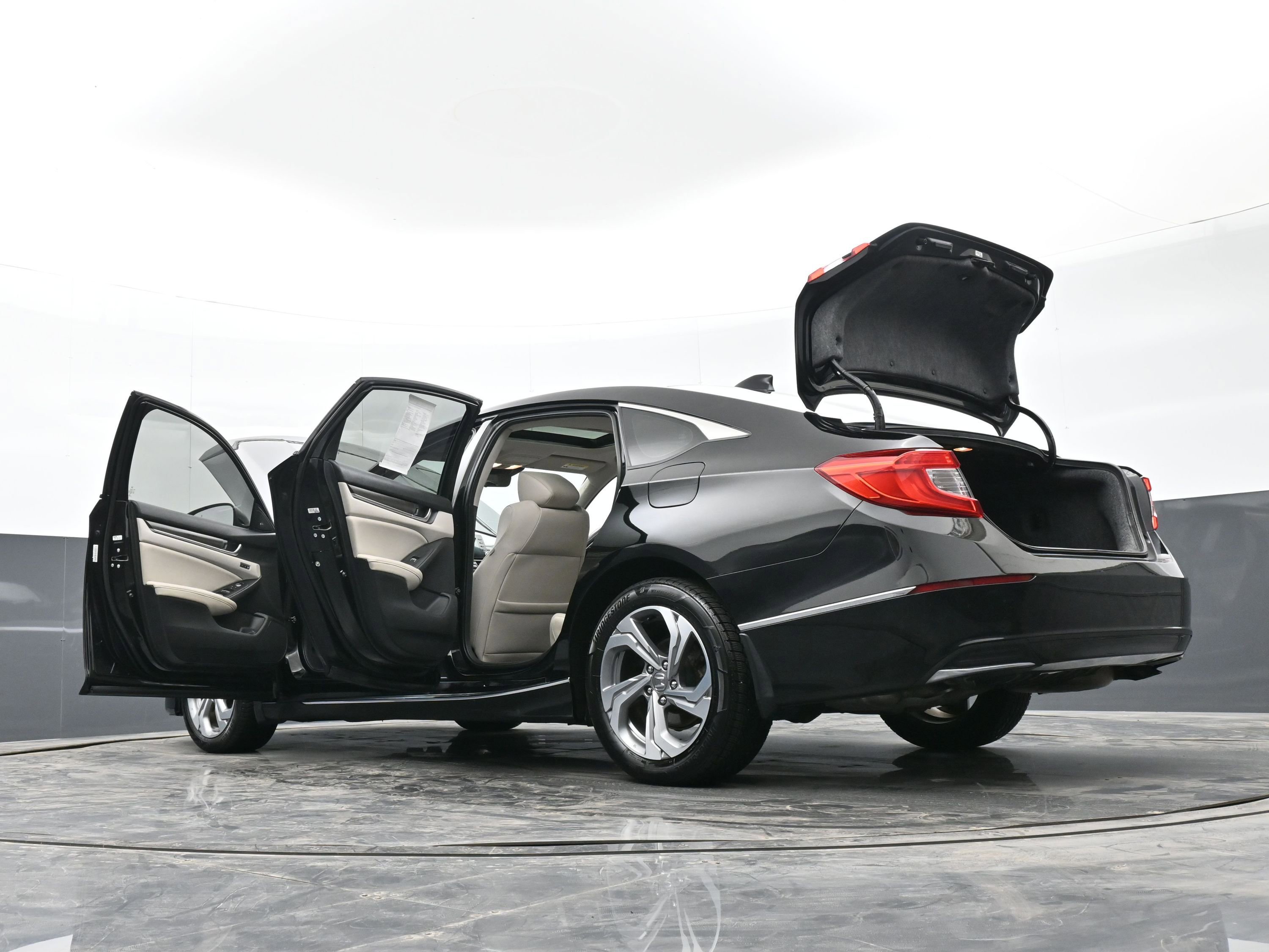 Used 2018 Honda Accord EX-L image 51