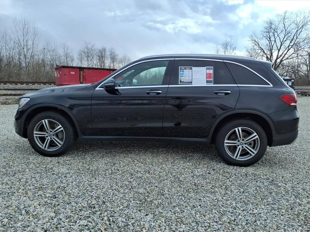 Used 2021 Mercedes-Benz GLC 300 4MATIC image 4
