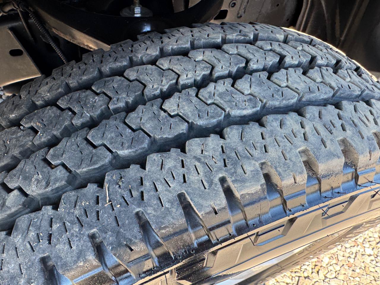 Used 2021 RAM 1500 Classic SLT RWD image 8