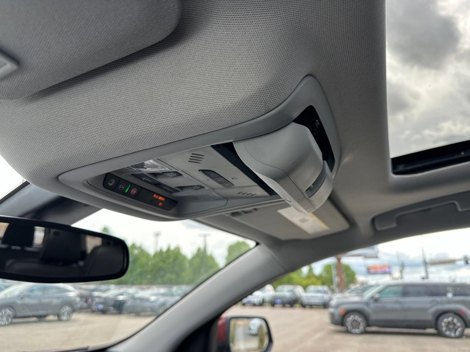 Used 2018 GMC Acadia SLT AWD/4WD image 78
