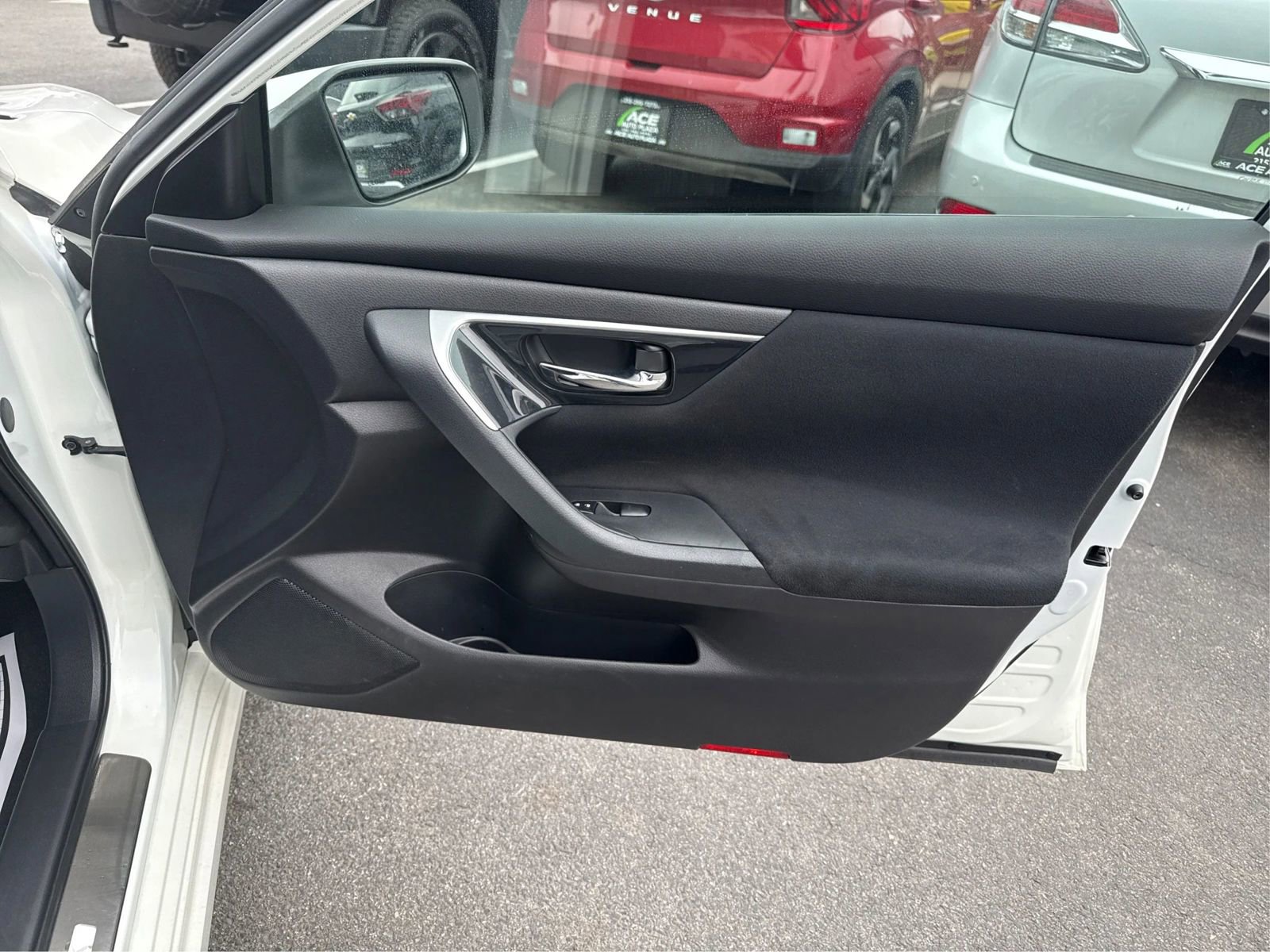 Used 2014 Nissan Altima 2.5 S FWD image 20