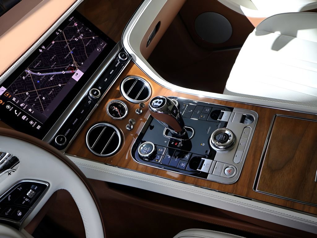 Used 2024 Bentley Continental GT AWD/4WD image 21