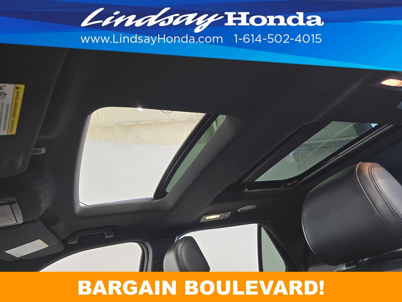 Used 2016 Ford Explorer XLT w/ Equipment Group 202A AWD/4WD image 22