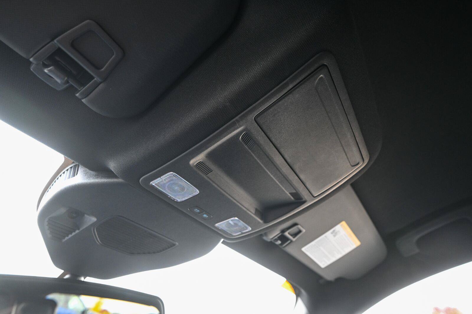 Used 2024 Ford Escape ST-Line w/ Tech Pack #1 AWD/4WD image 42