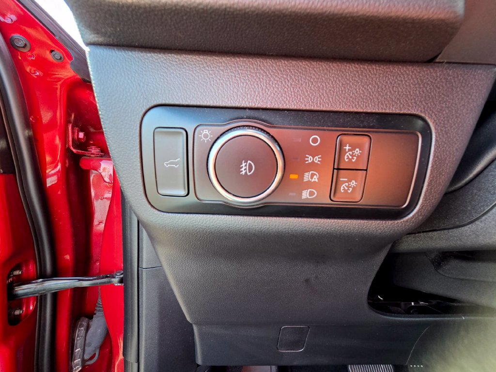 Used 2025 Ford Escape ST-Line Select AWD/4WD image 20