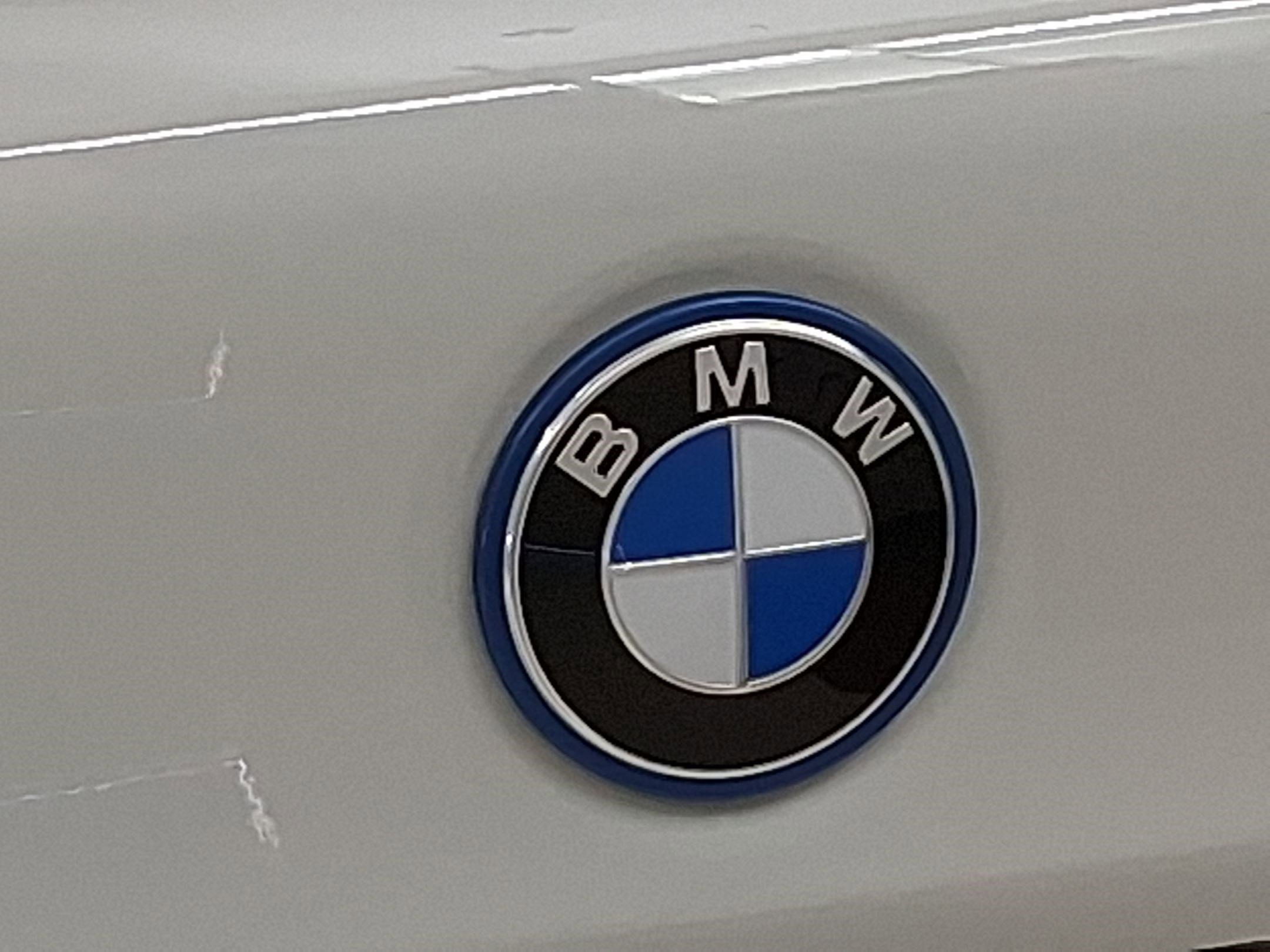 Certified 2023 BMW 530e 530e w/ M Sport Package image 22