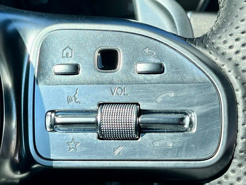 Certified 2021 Mercedes-Benz GLC 43 AMG 4MATIC image 31